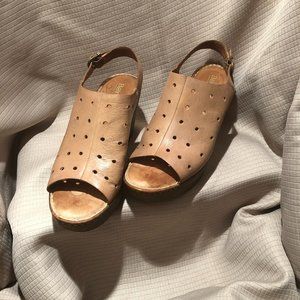 Born wedge sandals, Born peep toe style wedge , 11